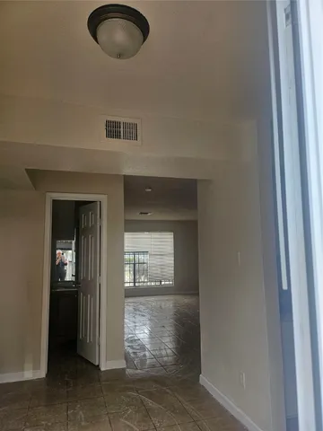 $1,200 | 7817 Fuqua Street, Unit 7817, Houston, TX 77075