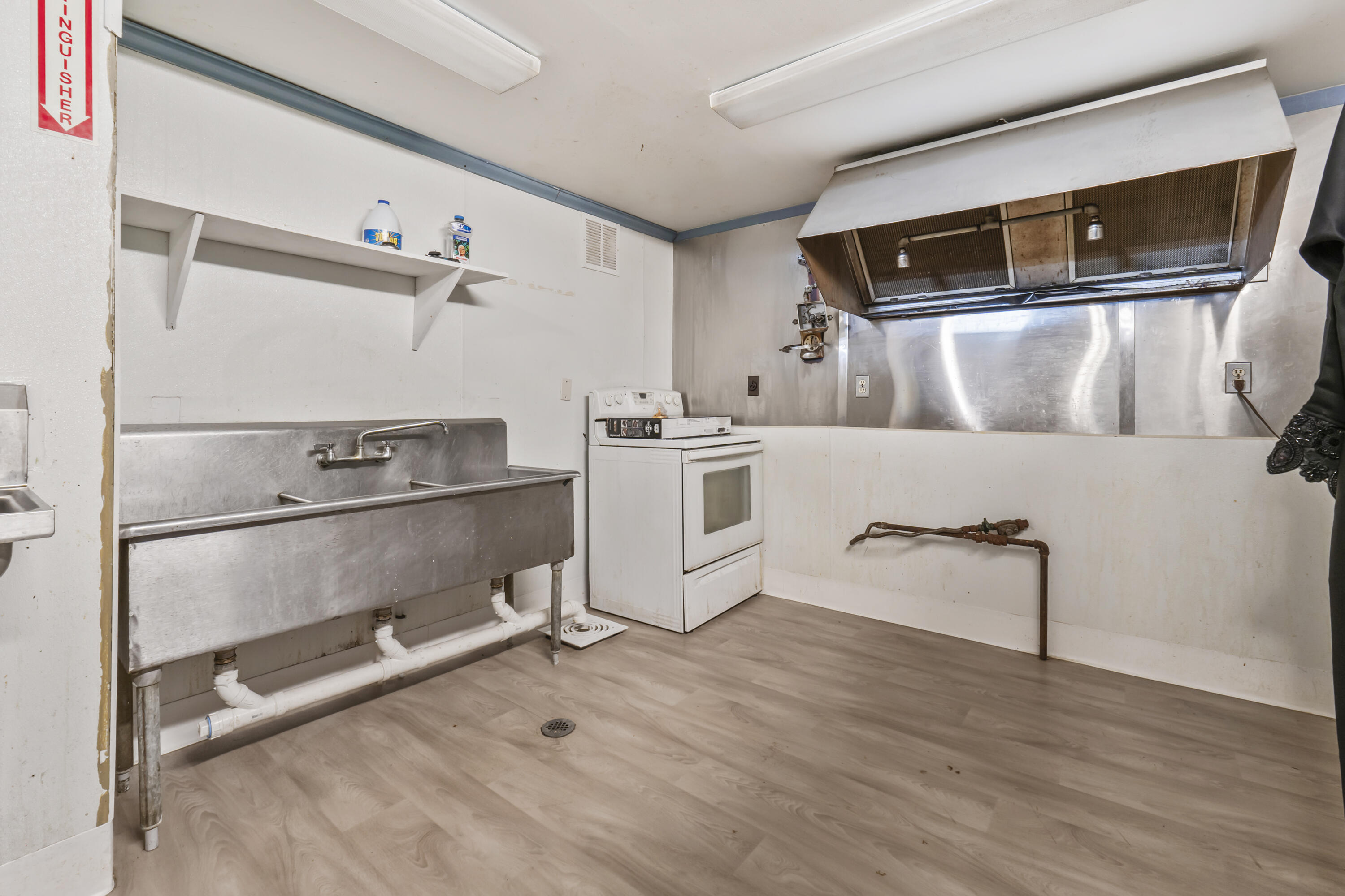 337 Lisbon Street Lewiston, ME 04240 - Photo 19 of 84 337 Lisbon St_119