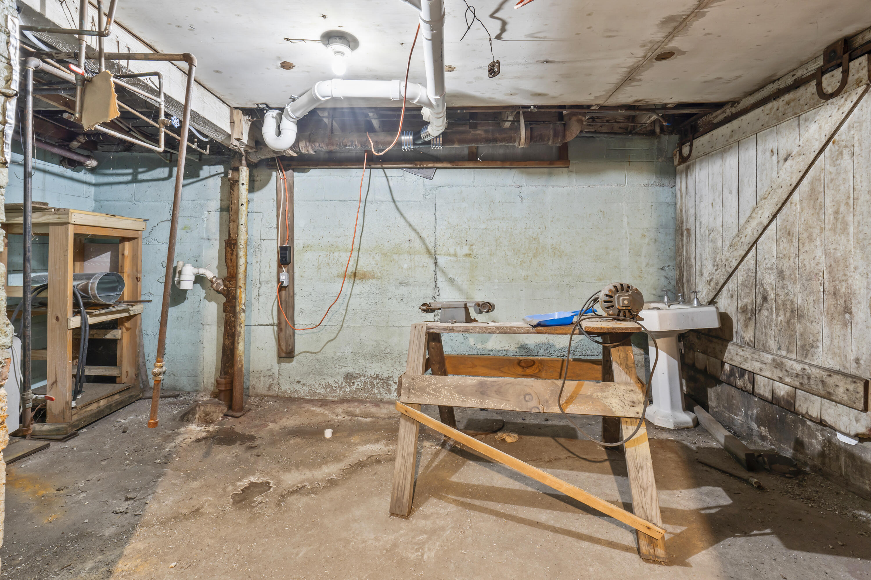 337 Lisbon Street Lewiston, ME 04240 - Photo 29 of 84 337 Lisbon St_129