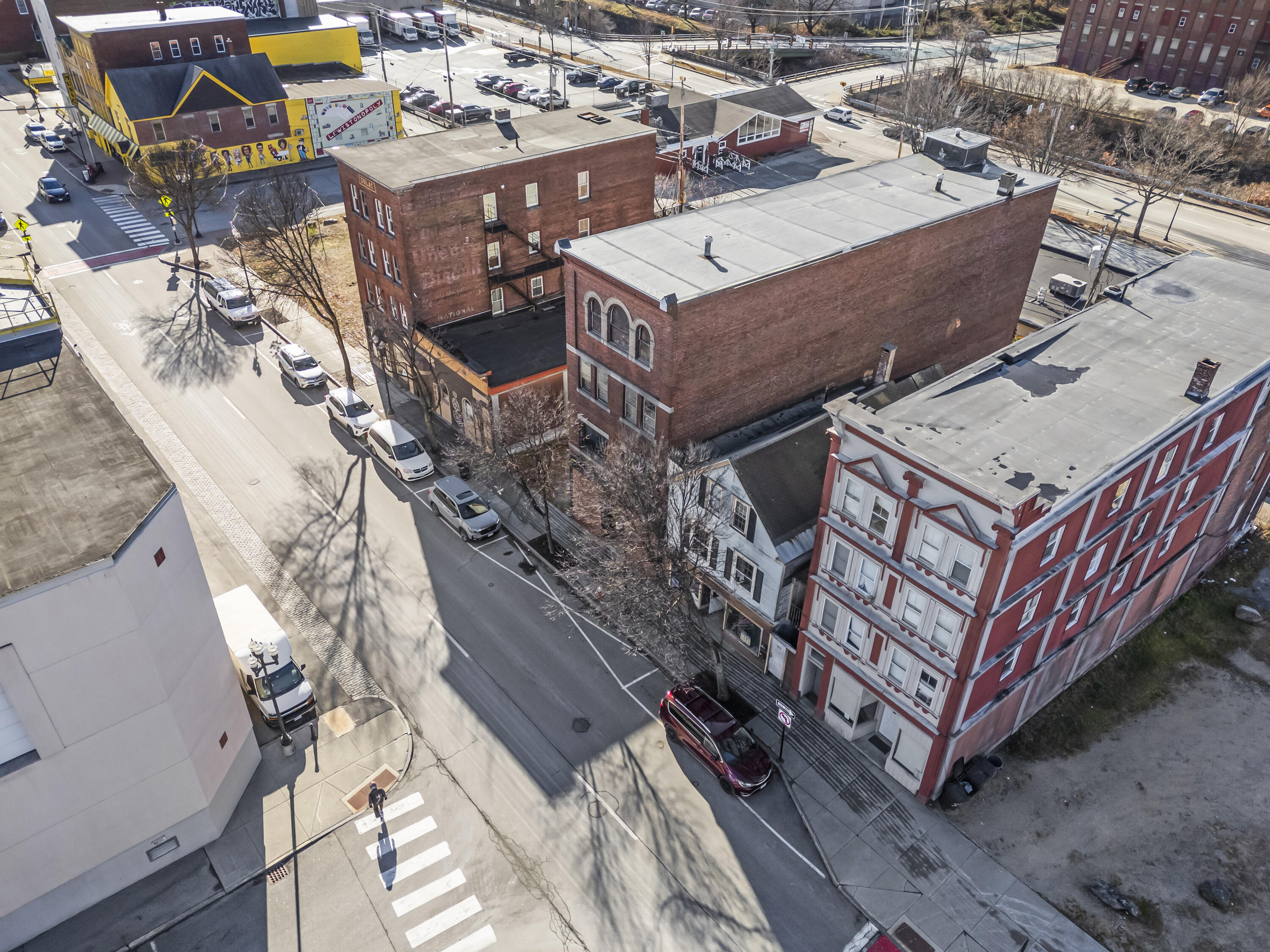 337 Lisbon Street Lewiston, ME 04240 - Photo 69 of 84 337 Lisbon St_172