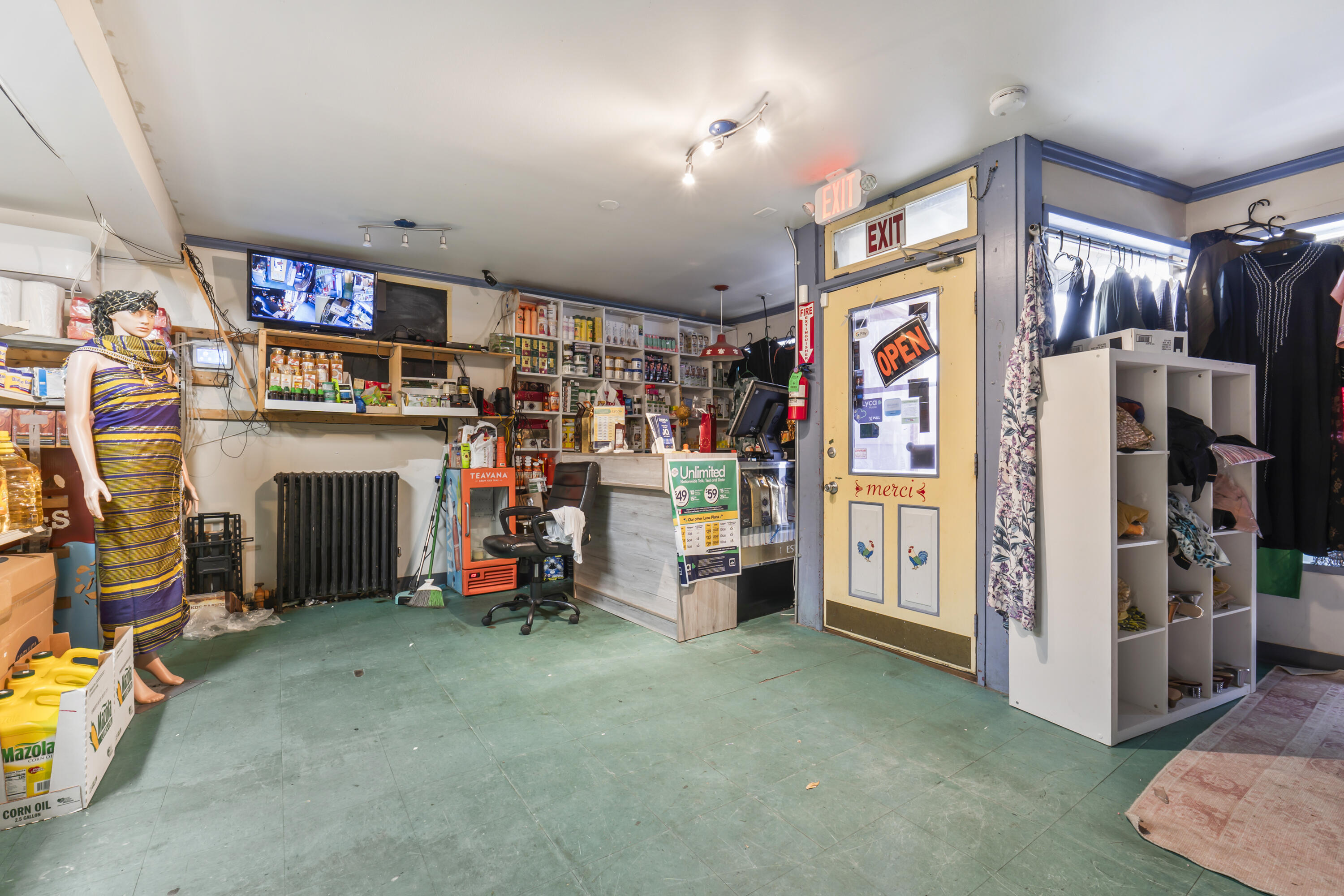 337 Lisbon Street Lewiston, ME 04240 - Photo 10 of 84 337 Lisbon St_110