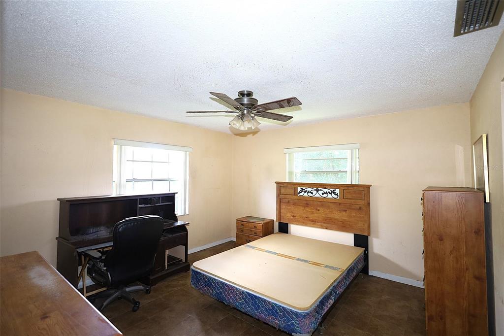 339 Colomba Road DeBary, FL 32713 - Photo 40 of 54 Gallery Image 40
