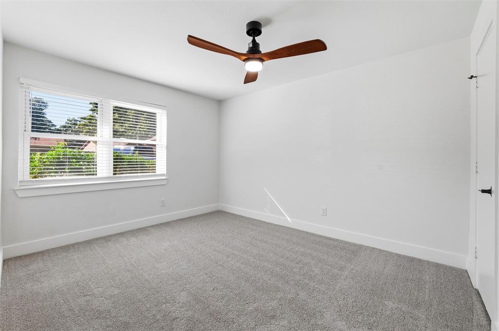 3909 Rustic Forest Trail Arlington, TX 76016 - Photo 10 of 14 an empty room with a window