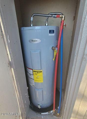 4440 East Waldron Road Rimrock, AZ 86335 - Photo 24 of 27 Hot Water Tank
