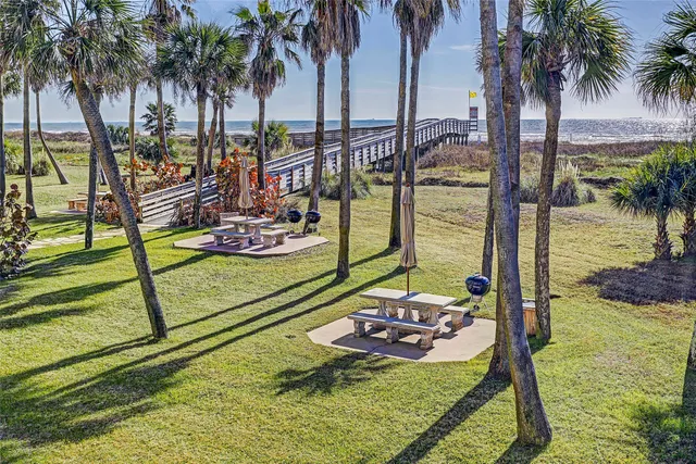$374,800 | 1401 East Beach Drive, Unit 509, Galveston, TX 77550
