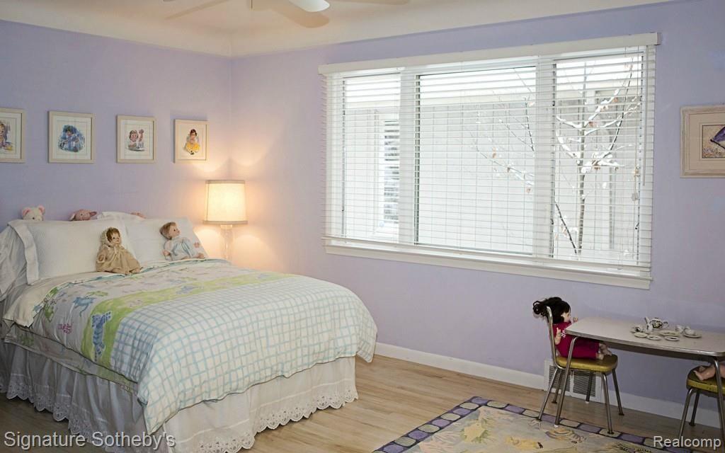 5221 Longmeadow Road Bloomfield Hills, MI 48304 - Photo 23 of 42 Bedroom 3