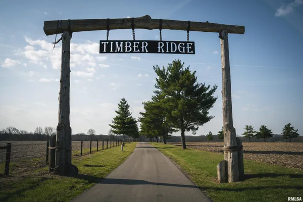 $8,400,000 | 3755 Timber Ridge Drive, Cantrall, IL 62625