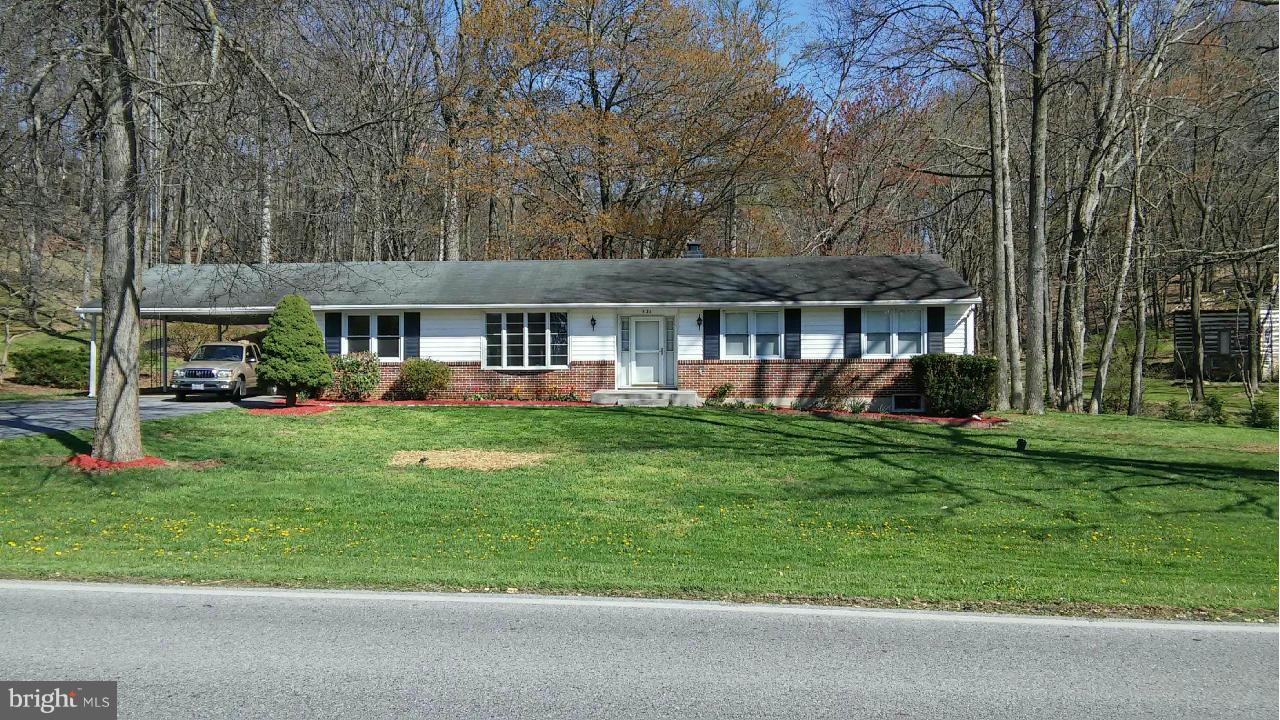 631 Meadow Branch Road Westminster, MD 21158 - Photo 1 of 29 Exterior (Front)