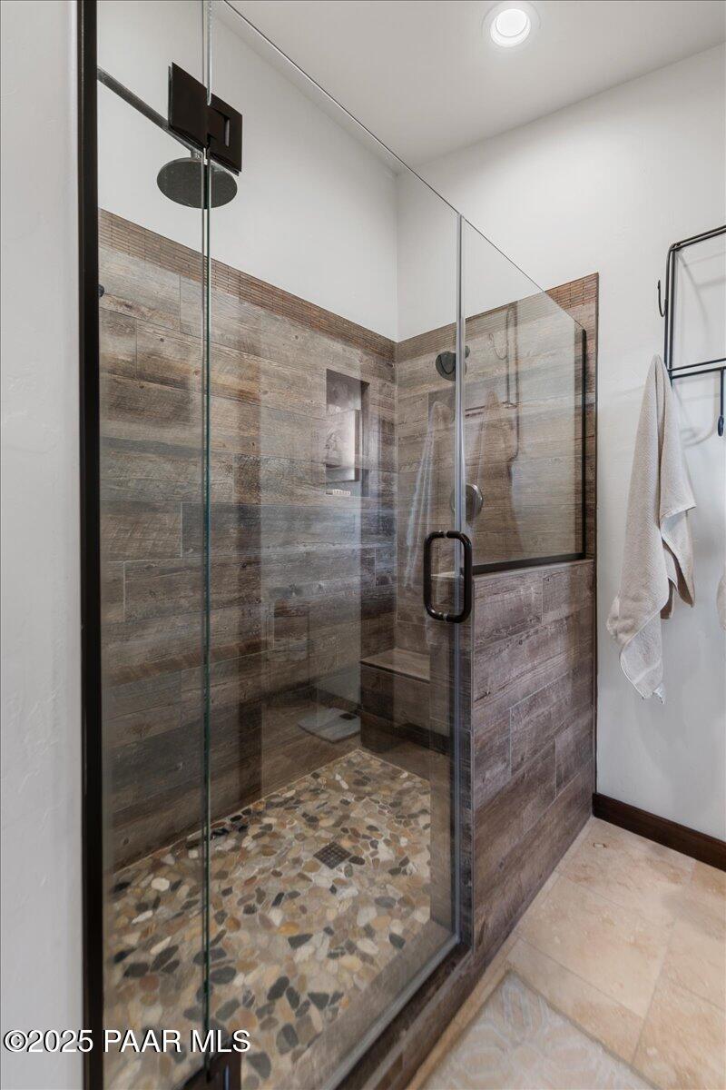 6329 North Dewey Road Prescott, AZ 86305 - Photo 45 of 101 044-Primary Suite