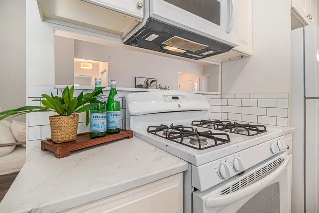 $315,000 | 3349 Burbank Drive, Ann Arbor, MI 48105