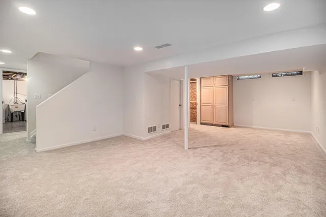 $315,000 | 3349 Burbank Drive, Ann Arbor, MI 48105