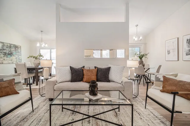 $315,000 | 3349 Burbank Drive, Ann Arbor, MI 48105