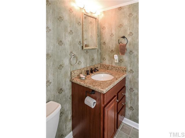 7709 Prospector Place Raleigh, NC 27615 - Photo 13 of 22