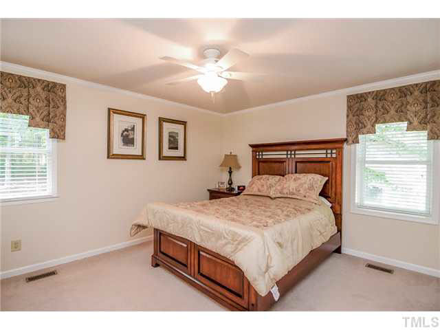 7709 Prospector Place Raleigh, NC 27615 - Photo 8 of 22