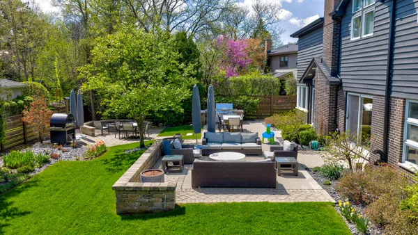 $1,599,000 | 1755 Overland Trail, Deerfield, IL 60015