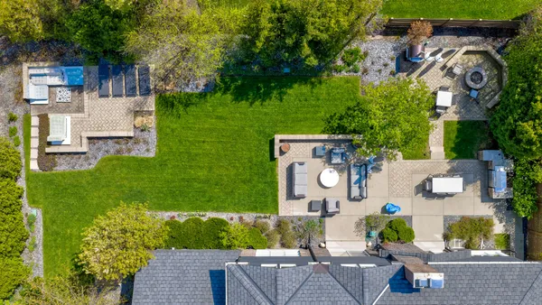 $1,599,000 | 1755 Overland Trail, Deerfield, IL 60015