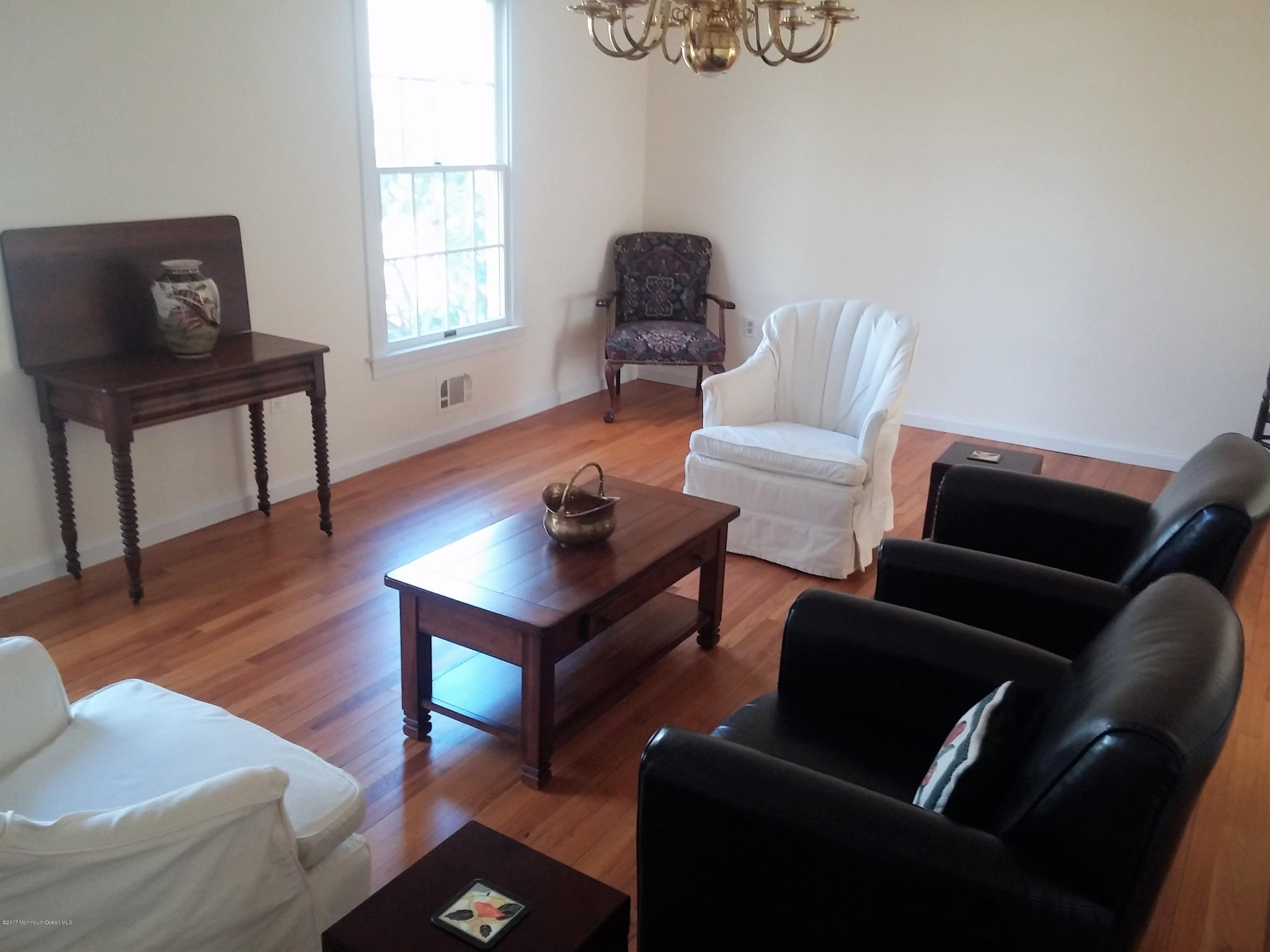 368 Bennington Road Freehold, NJ 07728 - Photo 11 of 35 living room