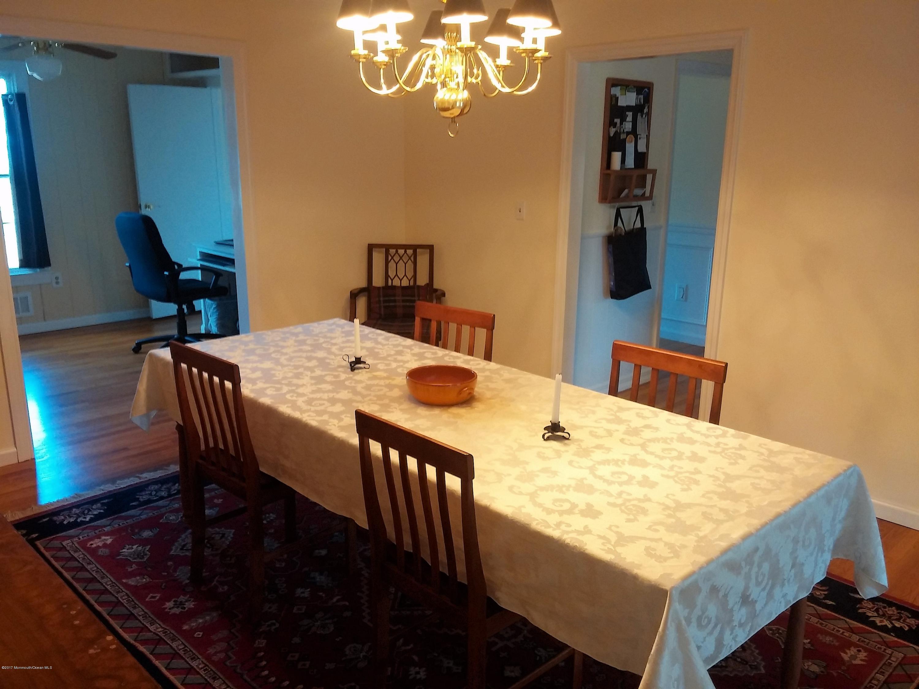 368 Bennington Road Freehold, NJ 07728 - Photo 21 of 35 dining room