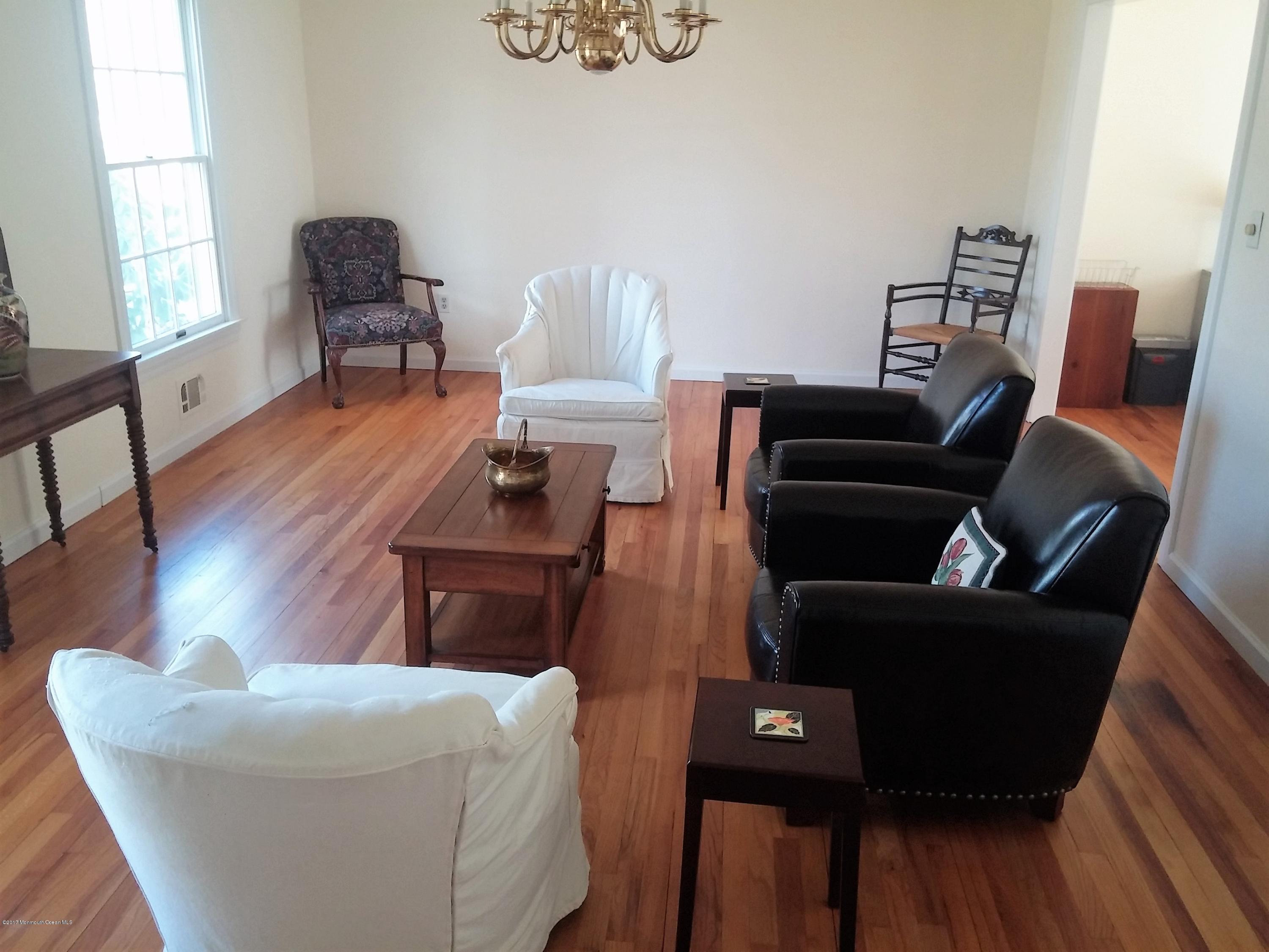 368 Bennington Road Freehold, NJ 07728 - Photo 10 of 35 living room
