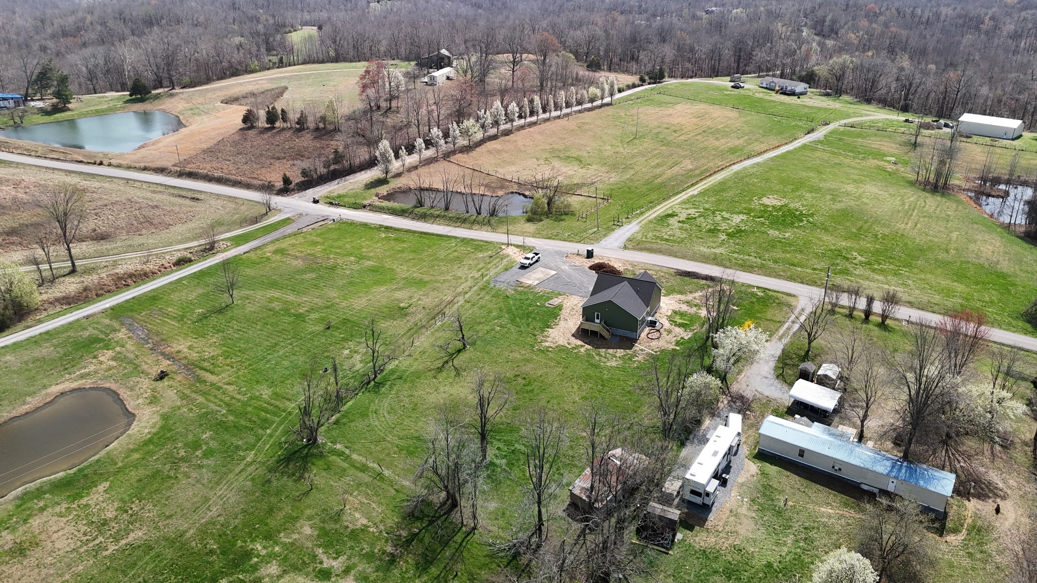 181 Rock House Hollow Road Bethpage, TN 37022 - Photo 45 of 50 a view of a swimming pool and lounge chair