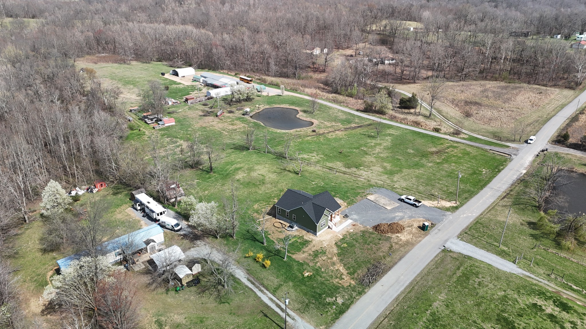 181 Rock House Hollow Road Bethpage, TN 37022 - Photo 47 of 50 an aerial view of a residential houses with outdoor space