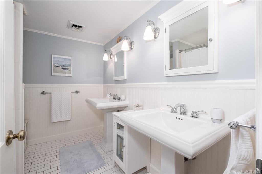 207 Pine Road Davidson, NC 28036 - Photo 26 of 48 Gallery Image 26