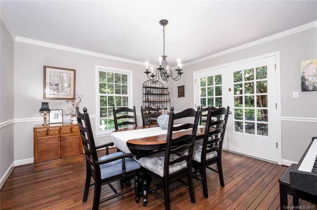 207 Pine Road Davidson, NC 28036 - Photo 8 of 48 Gallery Image 8