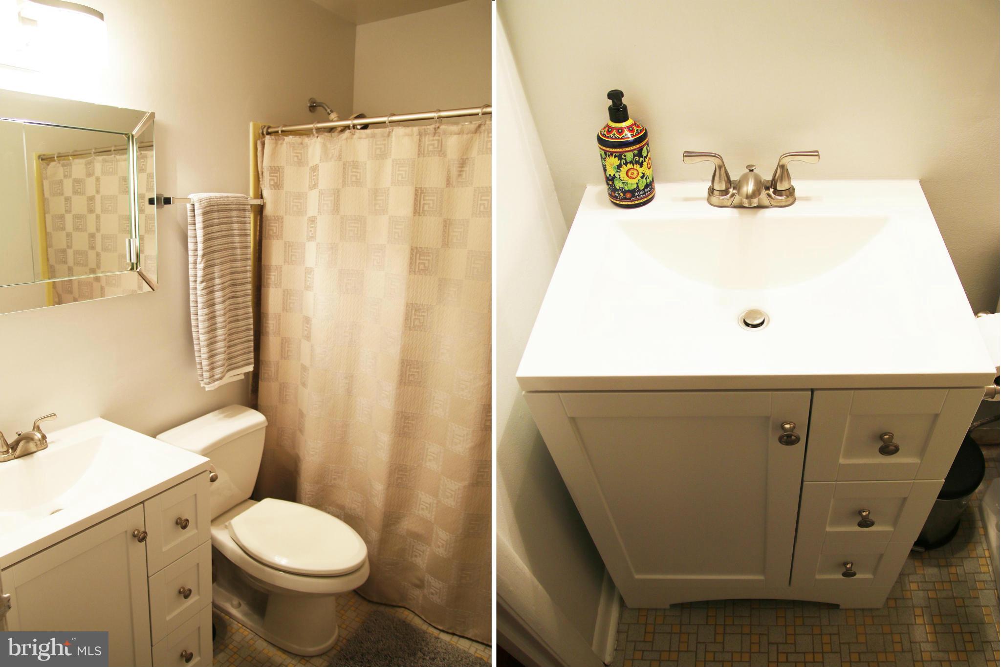 4019 Starbrook Road Randallstown, MD 21133 - Photo 8 of 28 a bathroom with a sink and toilet