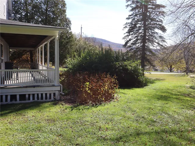 $339,000 | 35 Lake Street, Harpersfield, NY 12167