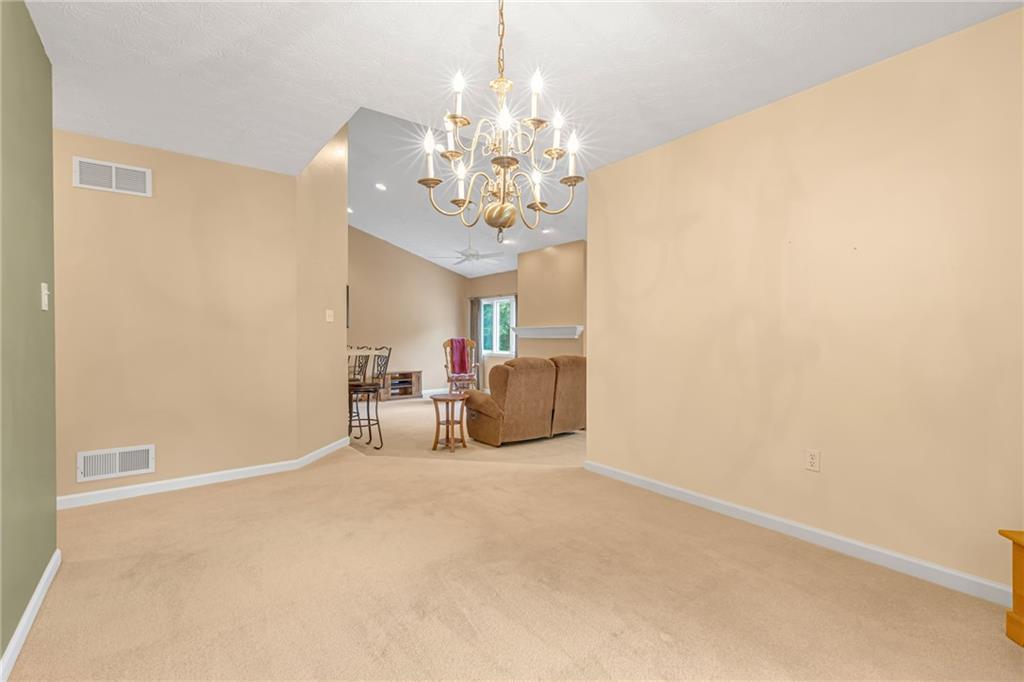 4029 Patterson Road Aliquippa, PA 15001 - Photo 12 of 41 Gallery Image 12
