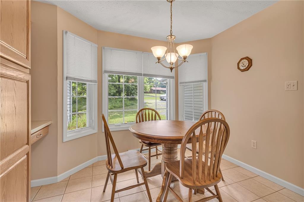 4029 Patterson Road Aliquippa, PA 15001 - Photo 6 of 41 Gallery Image 6