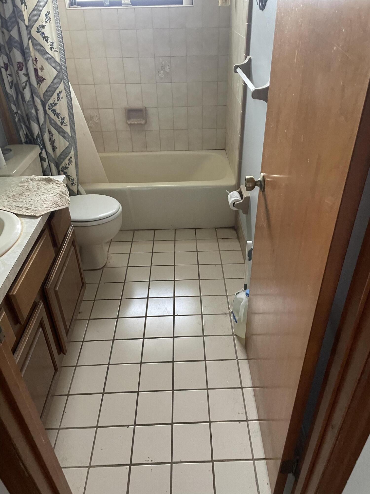 6102 Roland Court Fort Pierce, FL 34951 - Photo 11 of 19 image00011