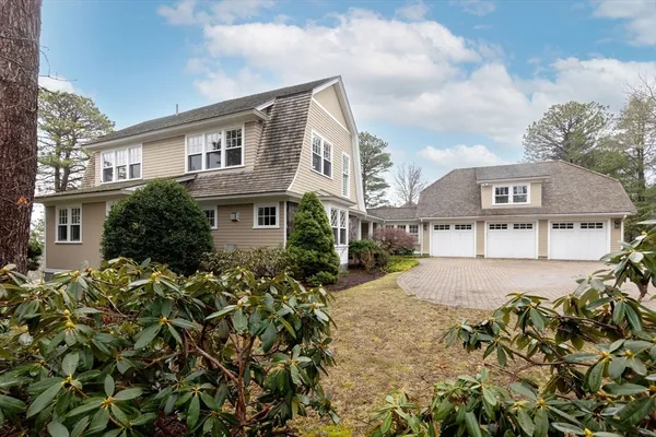 $1,895,000 | 12 Stones Throw, Plymouth, MA 02360