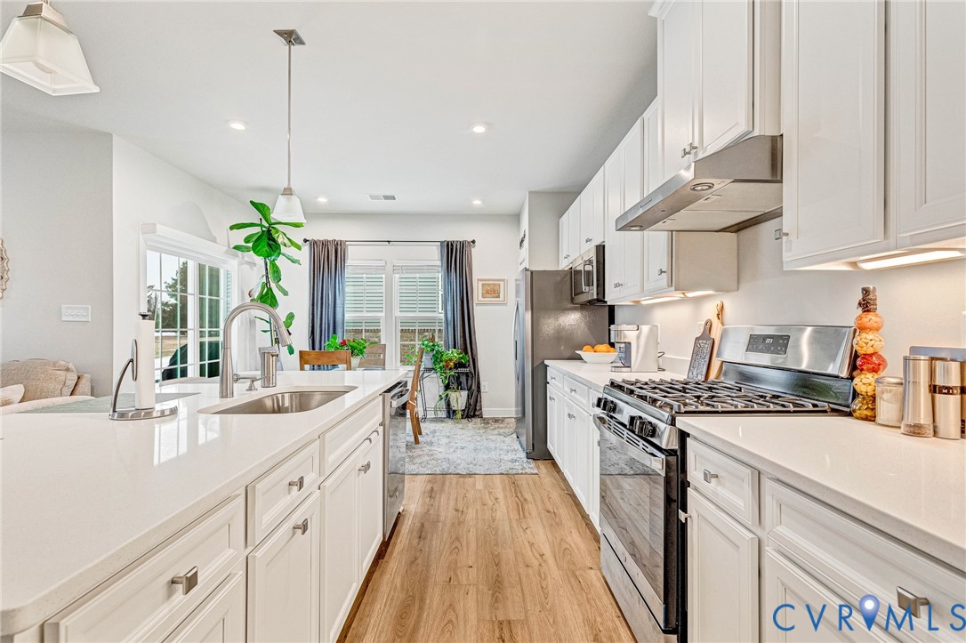 11118 Sparwood Road Chester, VA 23831 - Photo 4 of 25