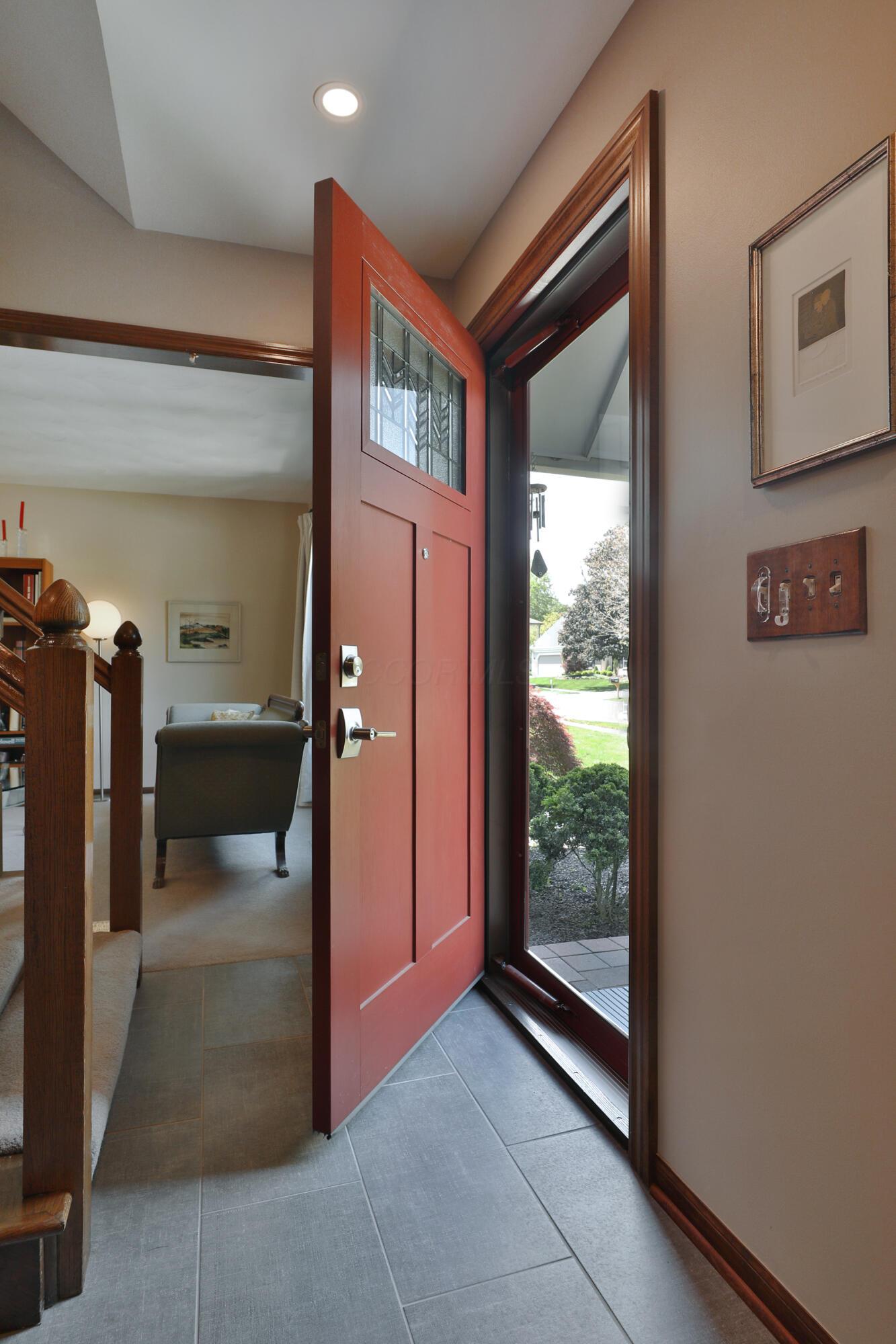1041 Rutland Way Columbus, OH 43085 - Photo 4 of 60 1041-RutlandWay-05 - Copy