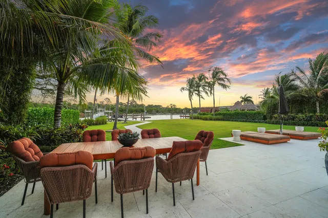 $8,595,000 | 14140 Paradise Point Road, Palm Beach Gardens, FL 33410