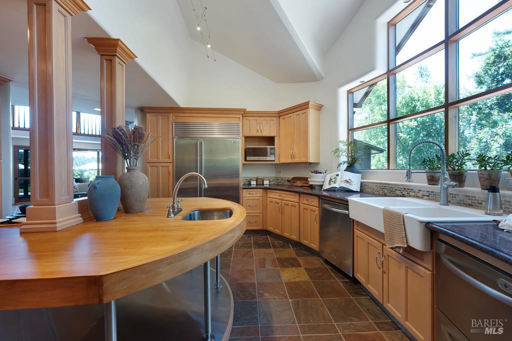 10533 Westside Road Healdsburg, CA 95448 - Photo 16 of 53