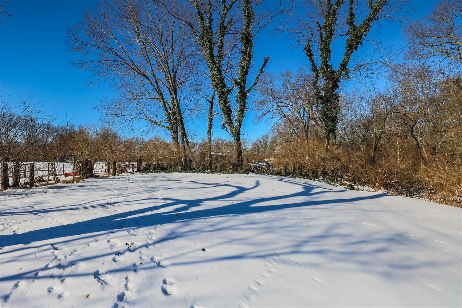 1985 Jackson Road Hamilton, OH 45011 - Photo 21 of 32 Gallery Image 21