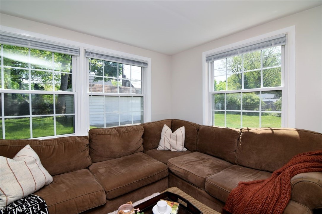 3701 Lynnfield Road Shaker Heights, OH 44122 - Photo 14 of 41