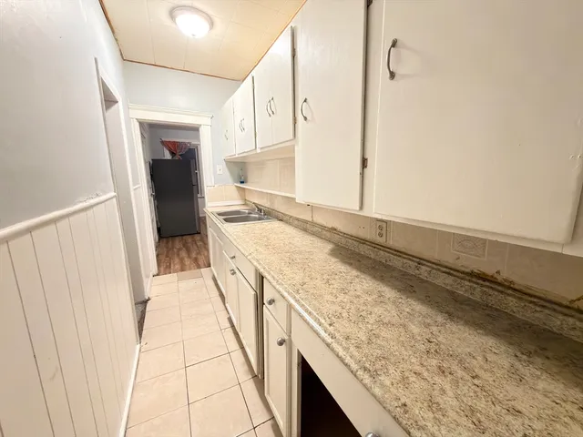 $2,400 | 90 Vernon Street, Unit 3, Worcester, MA 01610