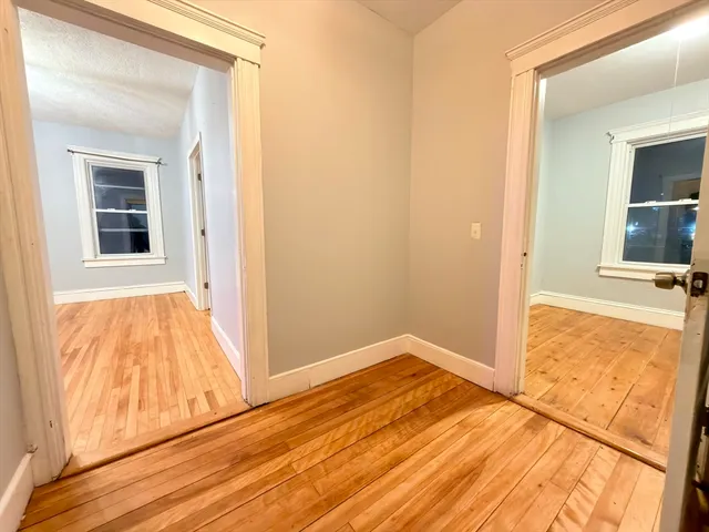 $2,400 | 90 Vernon Street, Unit 3, Worcester, MA 01610