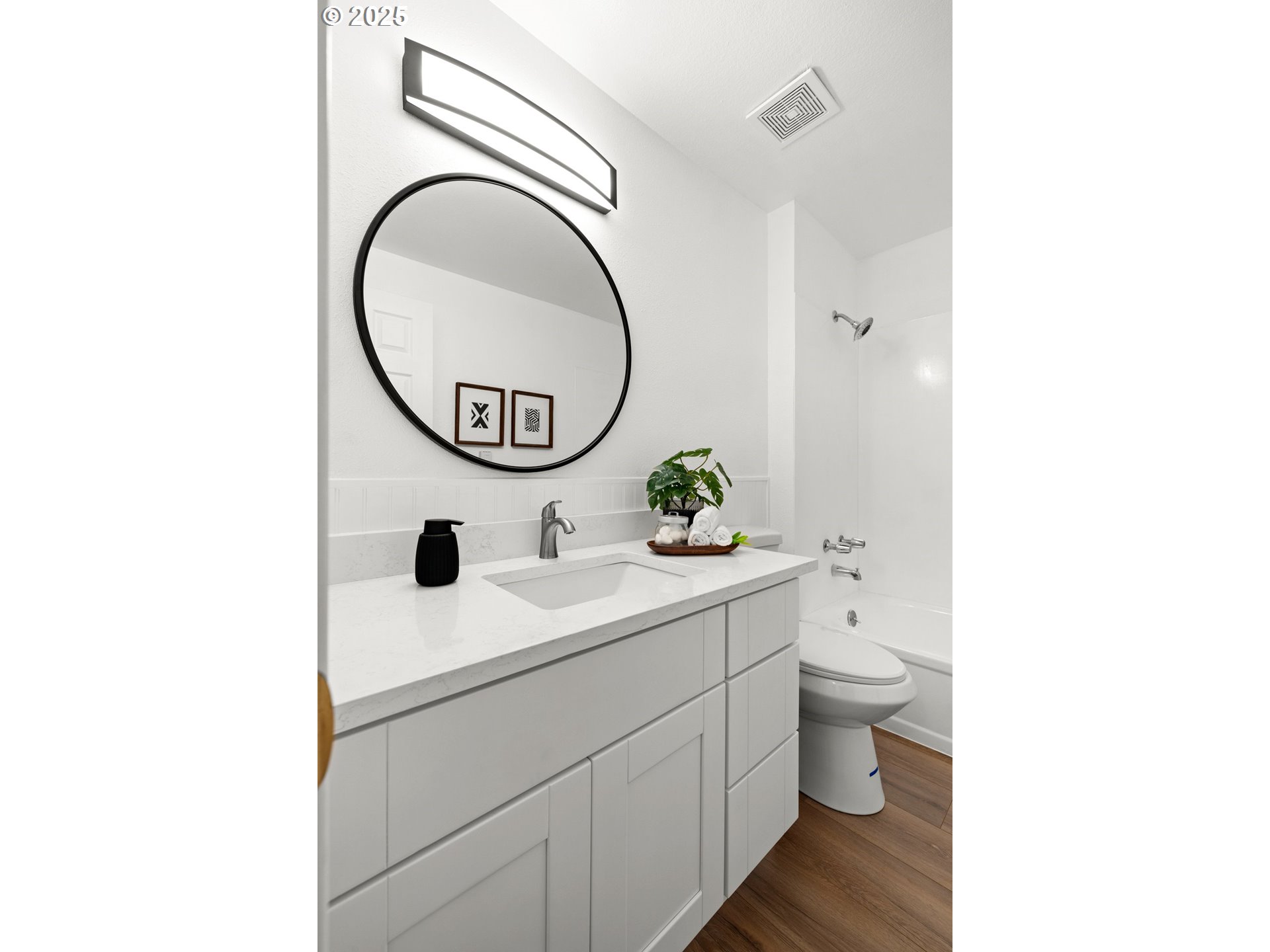 2807 Southwest Spring Garden Street, Unit 2807 Portland, OR 97219 - Photo 22 of 29 Gallery Image 22