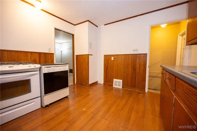 $249,900 | 4664 Tomaka Drive, Hamburg, NY 14075