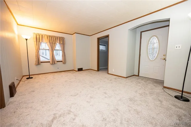 $249,900 | 4664 Tomaka Drive, Hamburg, NY 14075