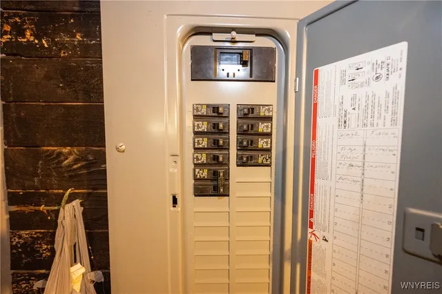 $249,900 | 4664 Tomaka Drive, Hamburg, NY 14075