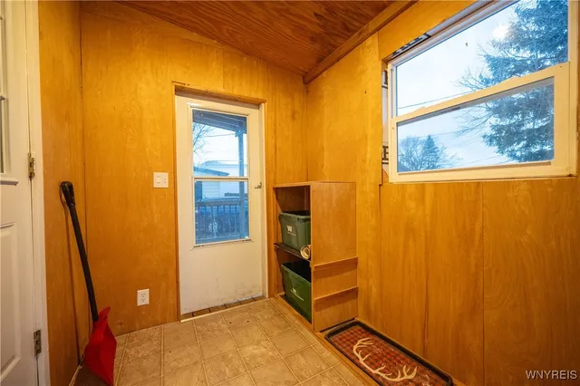 $249,900 | 4664 Tomaka Drive, Hamburg, NY 14075