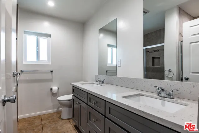 $3,800 | 1112 Ocean Park Boulevard, Unit B, Santa Monica, CA 90405