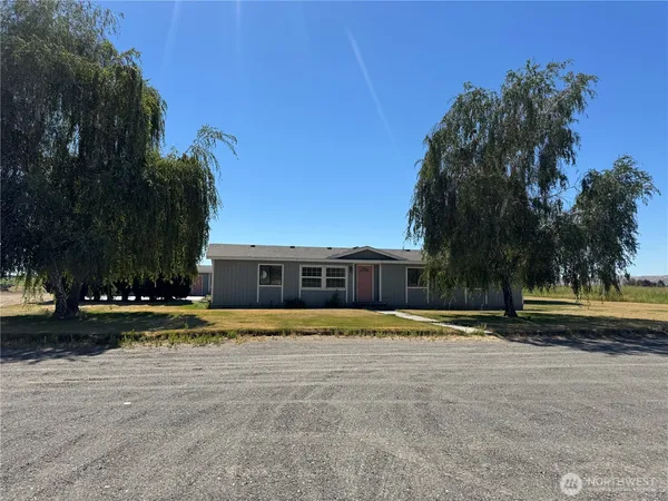 $385,000 | 26037 Sw Road, Mattawa, WA 99349