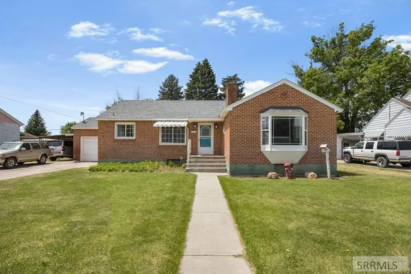 $349,999 | 810 South Main Street, Grace, ID 83241