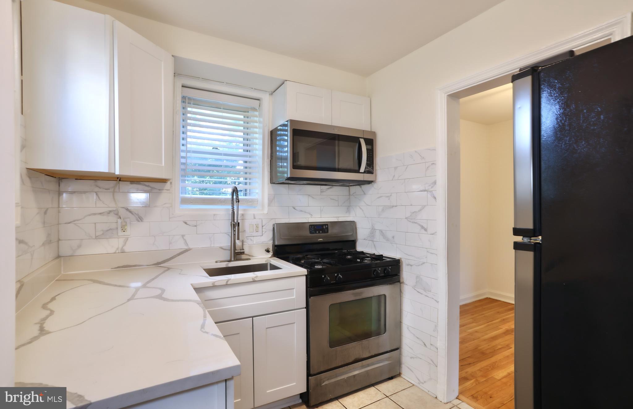 5424 B Street Southeast Washington, DC 20019 - Photo 18 of 28 kitchen